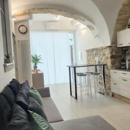 Nadive House Il Rifugio Perfetto Imperia